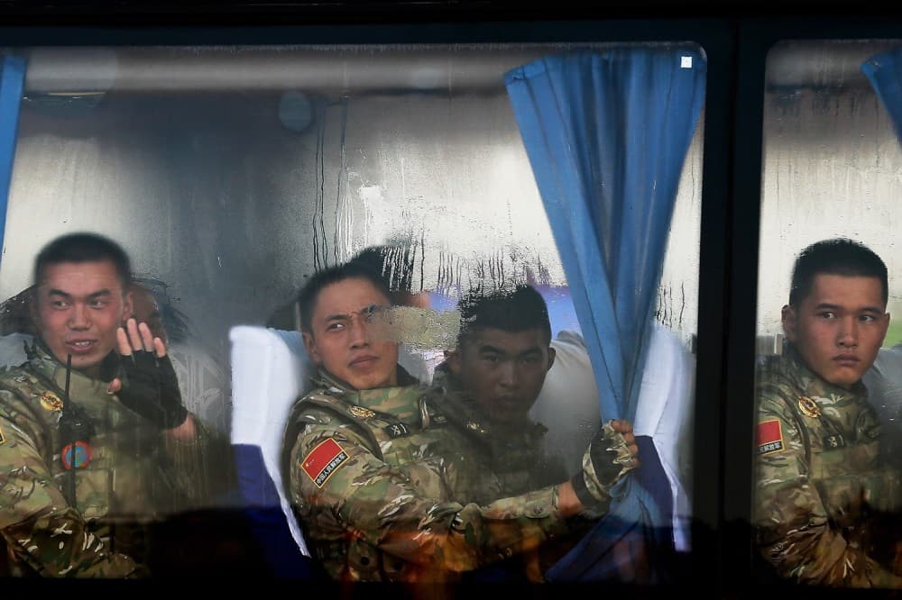 Çinli Asker Olmak Nasıl Bir Şey?