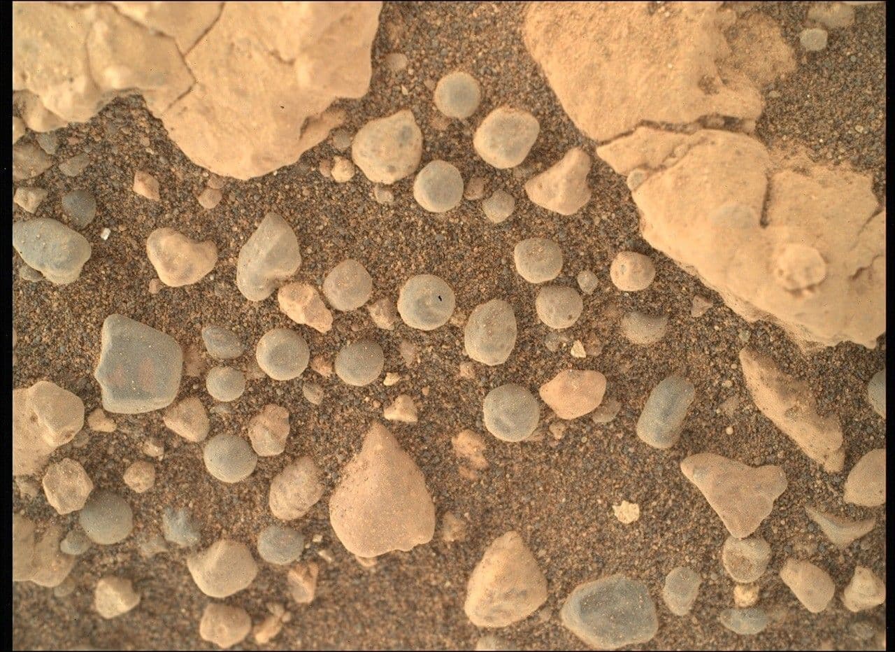Kumdaki Küreler - NASA Bilim