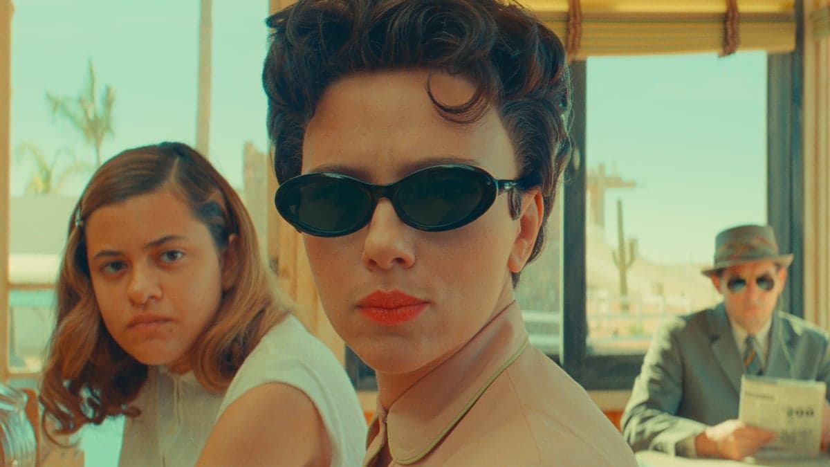 'Asteroid City', 90'ların bu çılgın bilim kurgu filminin hayranları için muhteşem bir Paskalya yumurtası sunuyor.