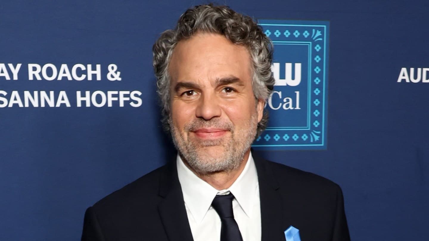 Mark Ruffalo, Jimmy Kimmel yaşarsa Disney hisselerinin düşeceğini söylüyor! İptal etmek