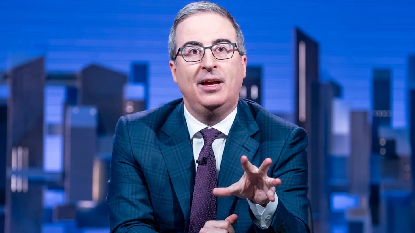 John Oliver, CBS News'ten Bari Weiss'i Eleştirdi