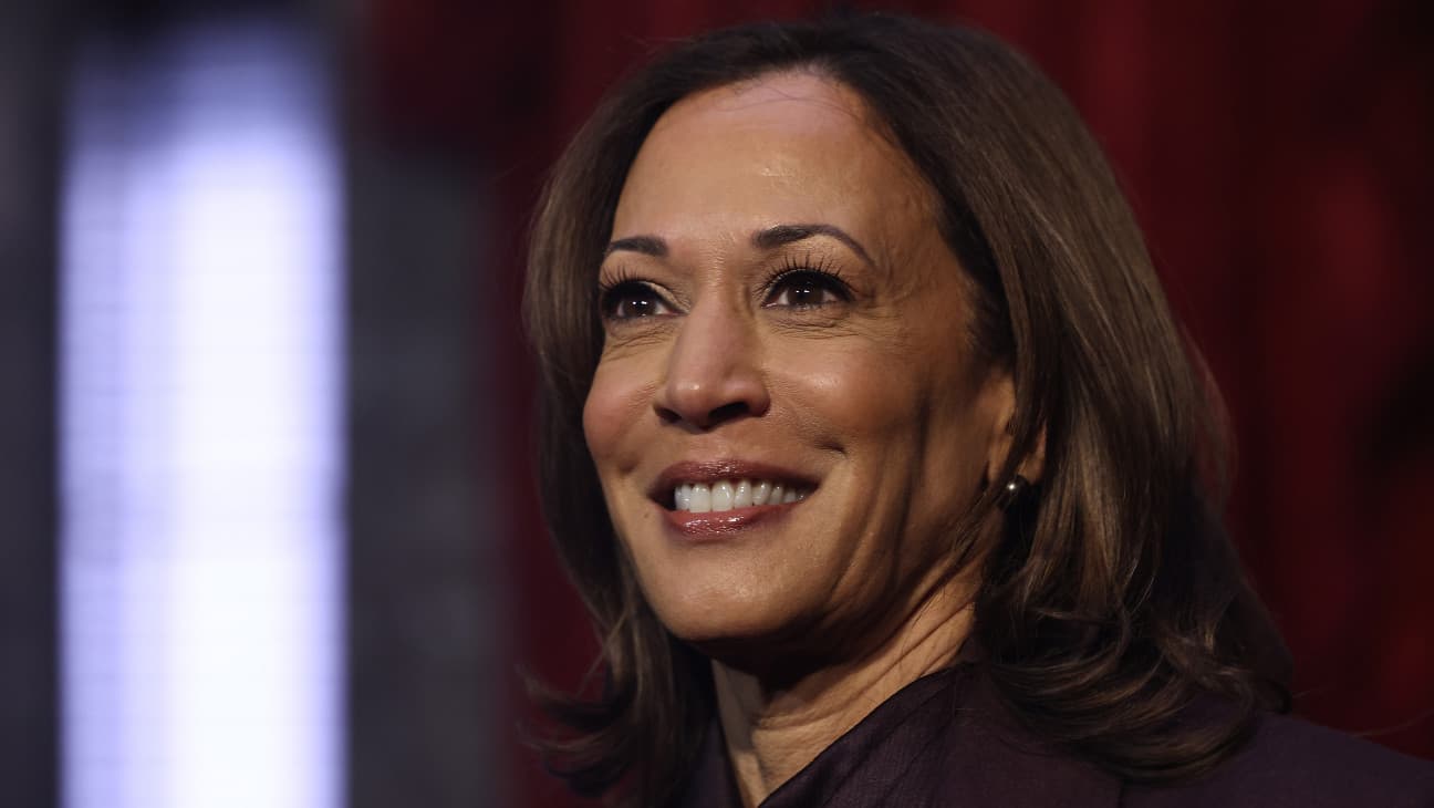 Kamala Harris Neden Kaliforniya Valisi için Koşmadığı Üzerine