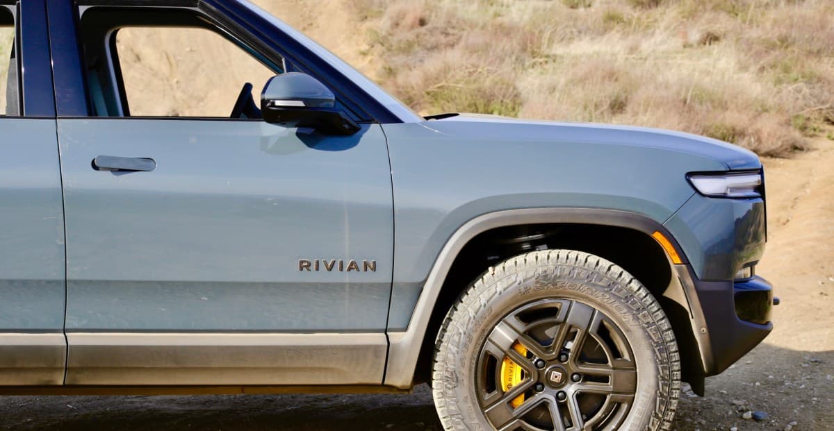 Rivian, yeni davada Ohio'nun doğrudan otomobil satışlarını 'aşırı derecede irrasyonel olarak' çağırıyor