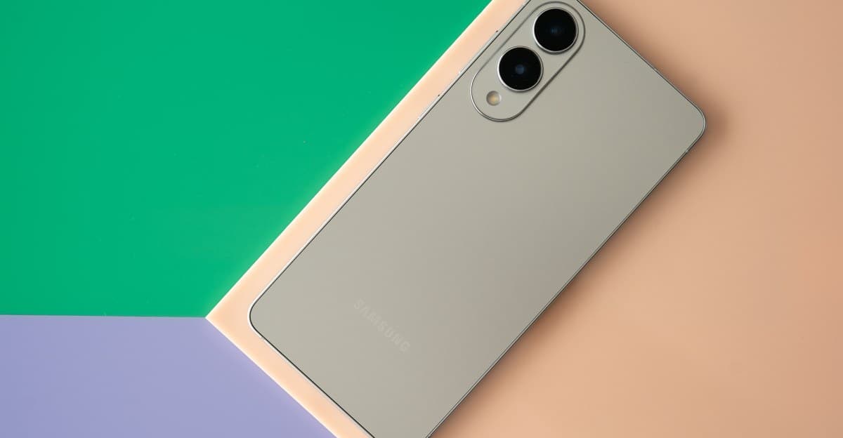Samsung'un ultra ince Galaxy S25 kenarı şu anda 400 $ kapalı