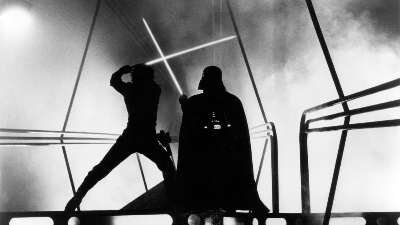 Darth Vader'in ışın kılıcı, açık artırmada 3,6 milyon dolarlık Star Wars Record'u satıyor