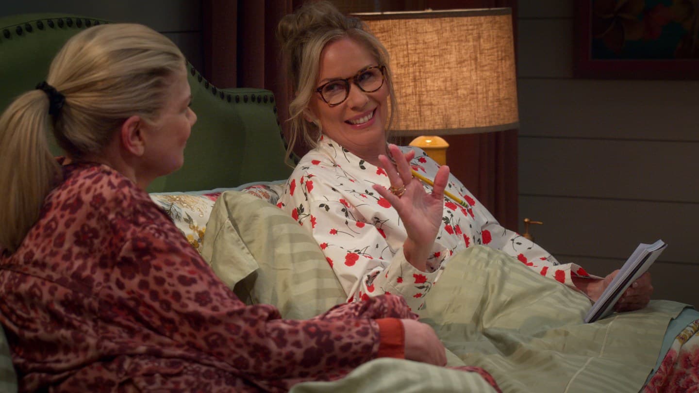 'Leanne' İncelemesi: Chuck Lorre tarafından üretilen Netflix komedisi