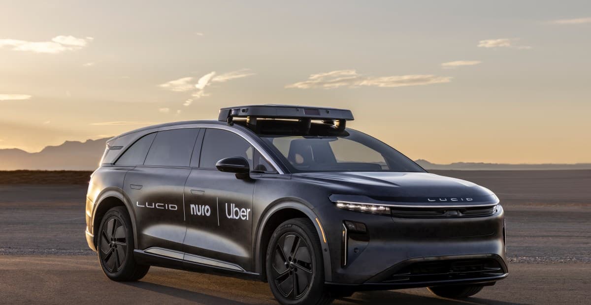 Lucid, ilk araç teslimatıyla nuro-uber robotaxi anlaşmasını başlattı