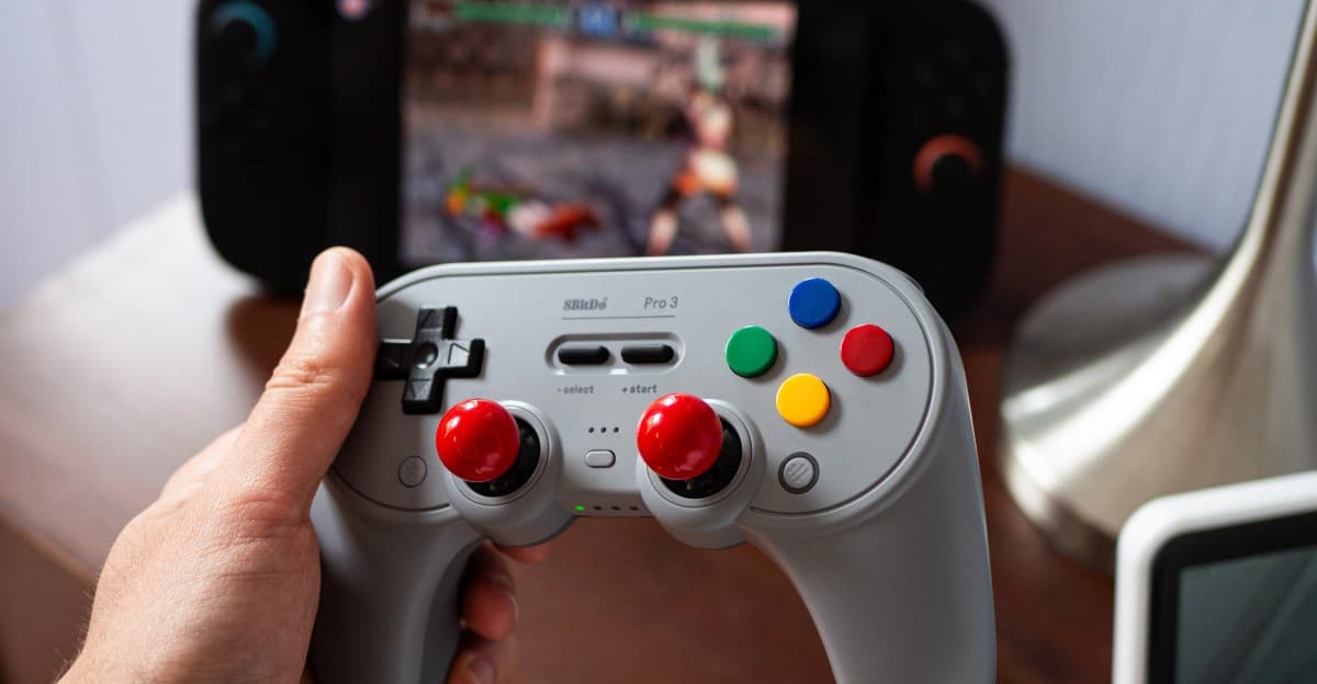 8bitdo Pro 3 İncelemesi: Daha iyi özellikler, daha fazla özelleştirme, küçük hatalar