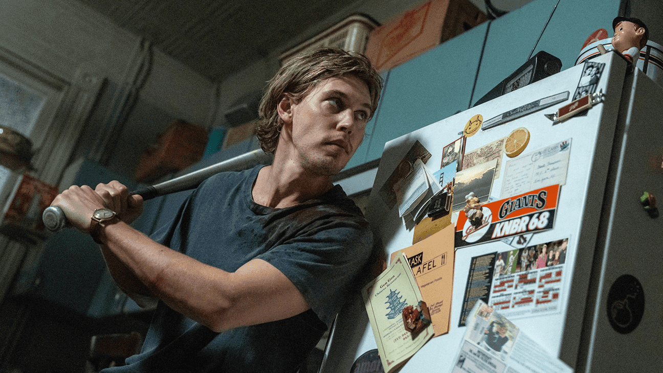 Austin Butler, 'neredeyse kırıldığını' kaburga çekimi 'çeneni yakaladı' diyor.