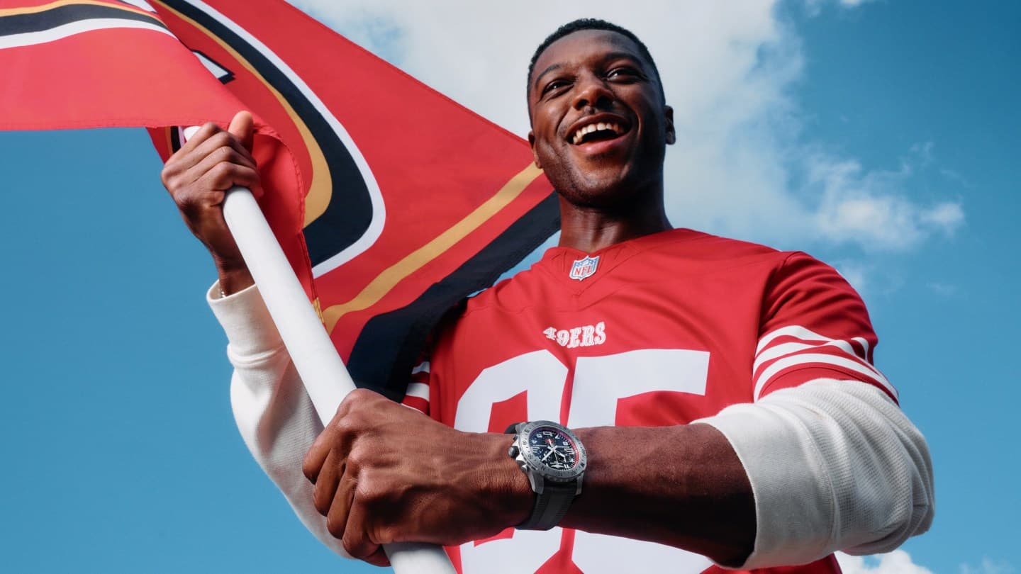 Breitling Saatler NFL'nin resmi saati, yeni modeller
