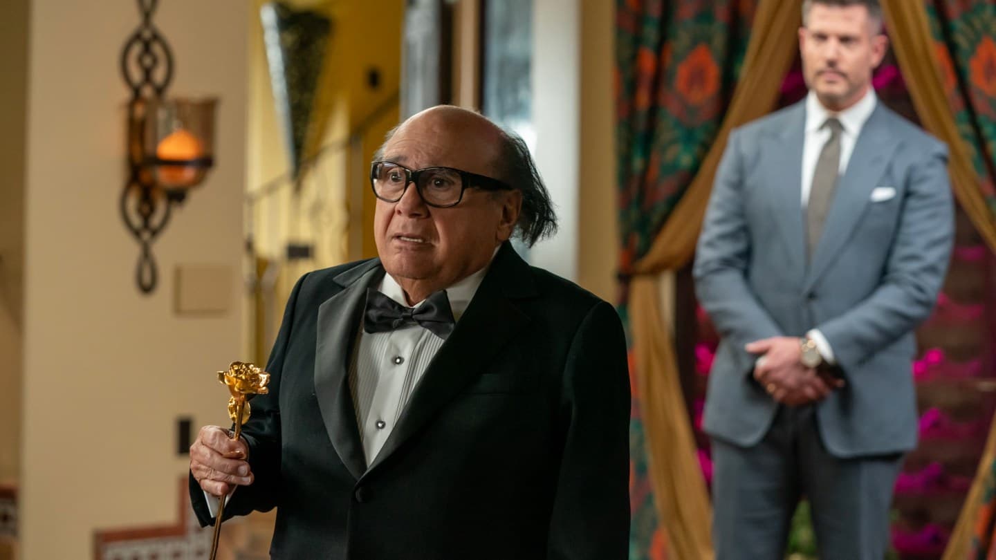 Danny DeVito, 'Her Zaman Güneşli'nin olası sonunu anlatıyor