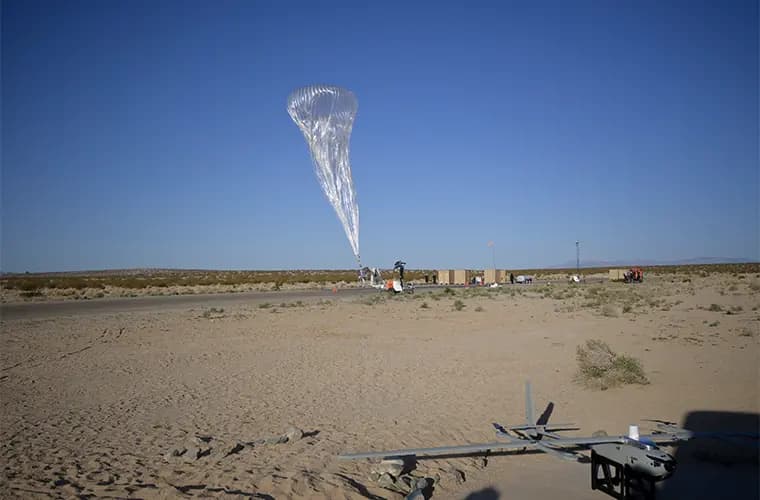 Donanma Testleri Horizon üstü gözetimini geliştirmek için hidrojenle çalışan balon ve drone sistemleri