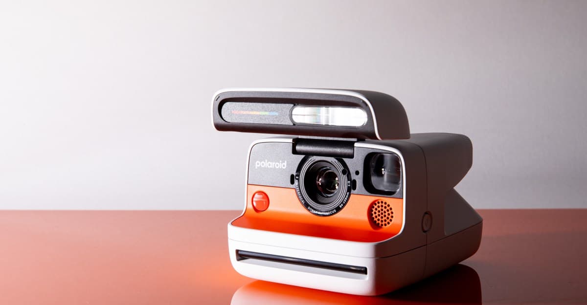 Favori retro şipşak fotoğraf makinem Polaroid Flip her zamankinden daha ucuz
