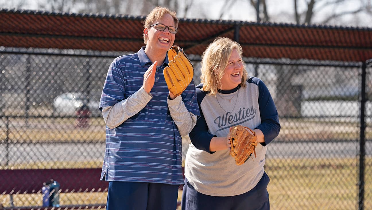 Jeff Hiller 'Birisi Bir Yerde Röportaj, Emmy Ödülleri, RuPaul