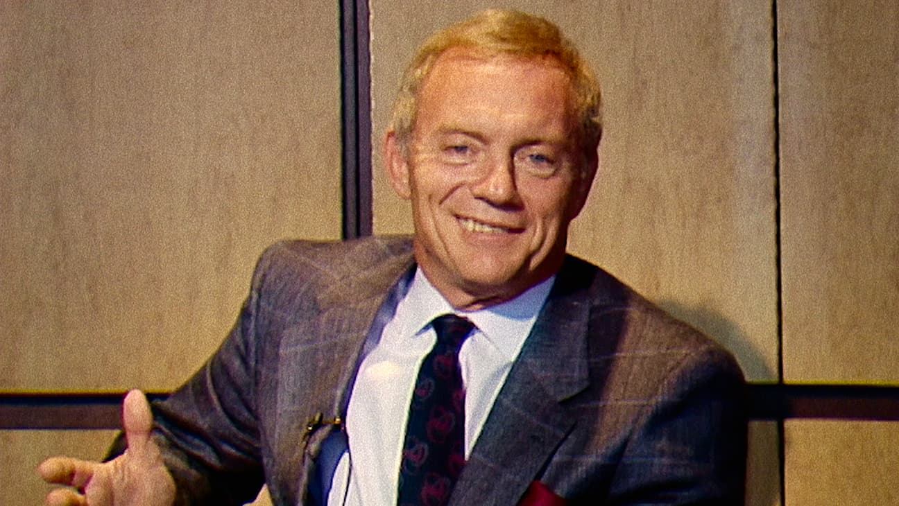 Kumarbaz yönetmenleri Jerry Jones'da hepsini paylaşıyor
