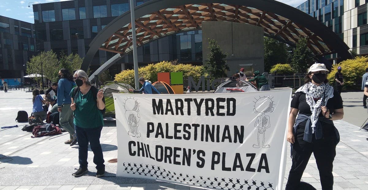 Microsoft çalışanları, İsrail sözleşmelerini protesto etmek için karargah işgal ediyor