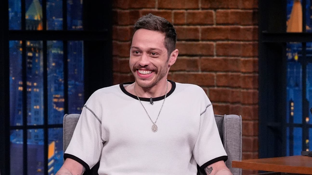 Pete Davidson 'SNL' karakteri Chad Origins'i açıklıyor