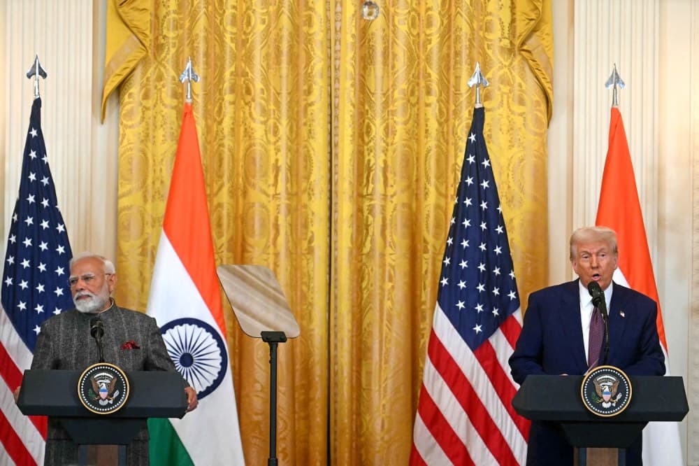 Trump, 2 şirketin eylemleri için 1,4 milyar insanı cezalandırıyor - Dış Politika