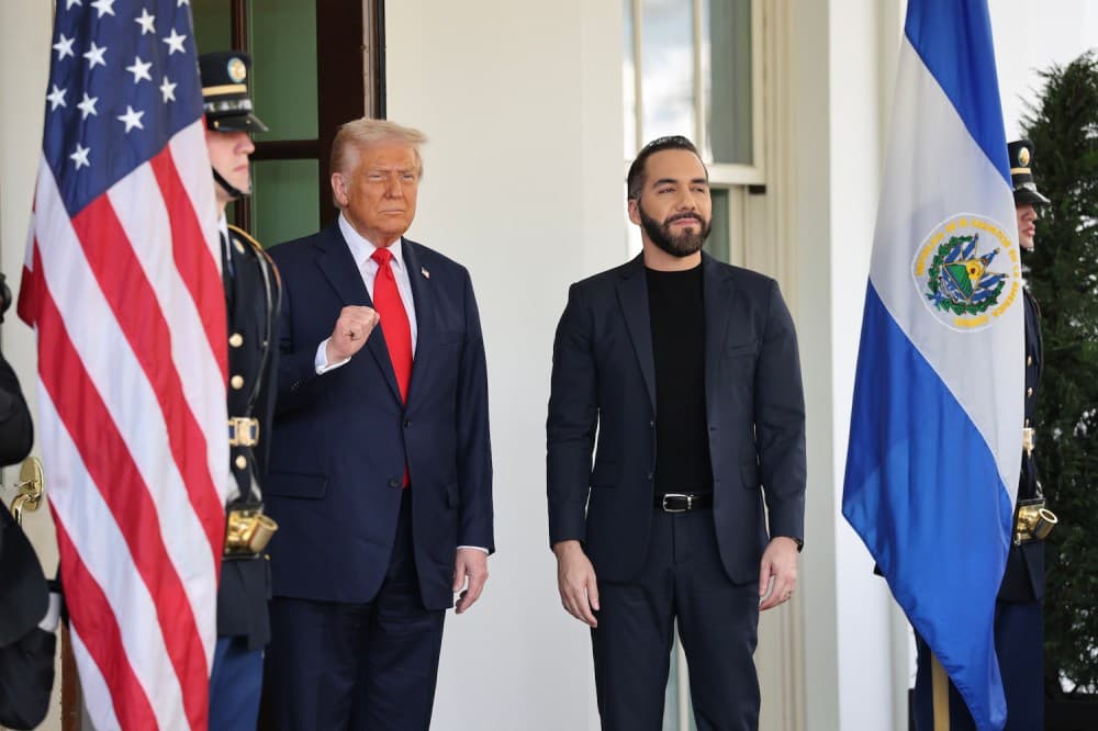 Trump, Bukele'nin en son güç kapmasını onaylar