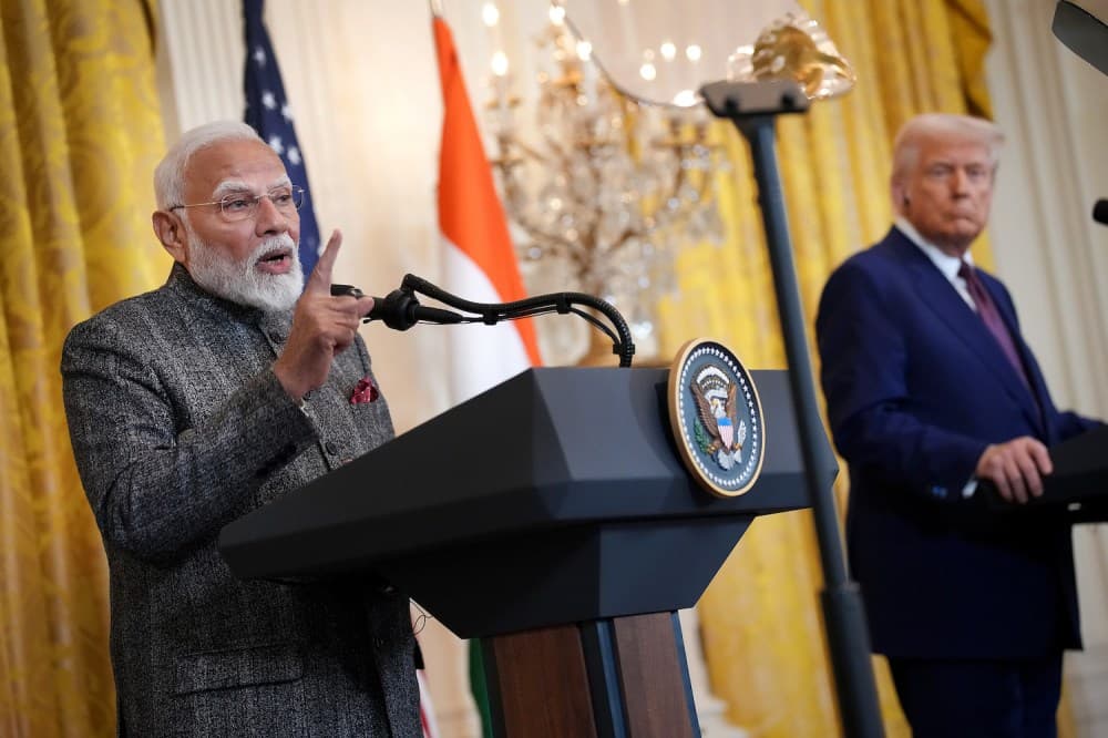 Trump, Rus petrol ithalatına göre Hindistan'a yüzde 25 daha fazla tarife getiriyor