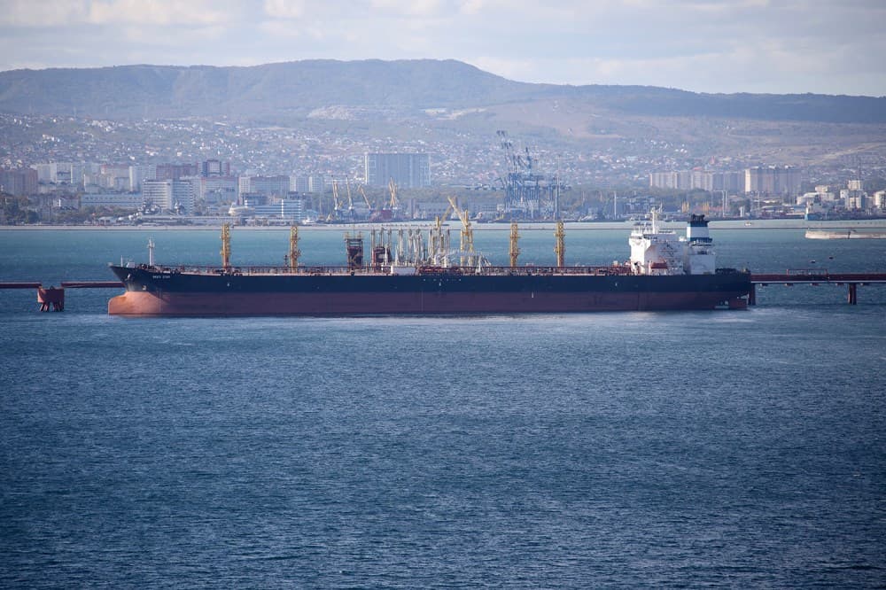ABD, G-7'yi Çin, Hindistan'a Rus petrolü satın almak için tarifeler uygulamaya çağırıyor