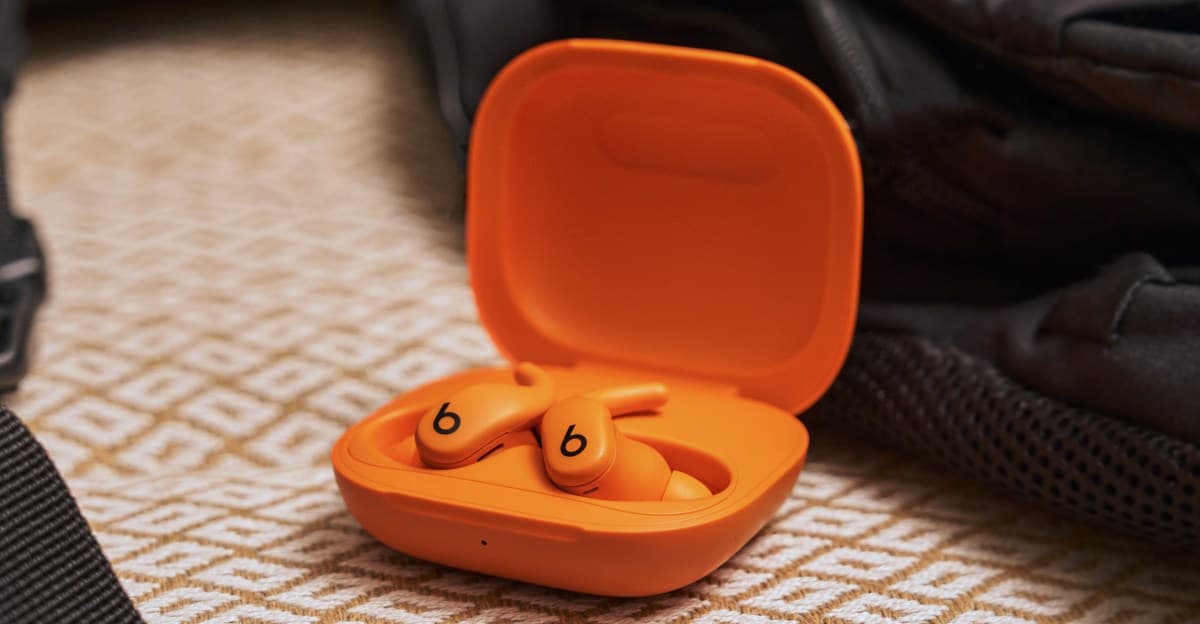 Beats, daha rahat olmak için Powerbeats Fit'in kanat ucunu yeniden tasarladı
