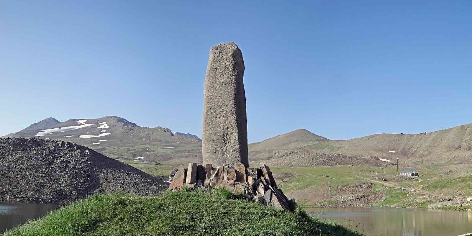 Ermenistan'ın gizemli “Dragon Stones”, eski bir su kültünün kanıtına işaret edebilir, yeni çalışma buluyor