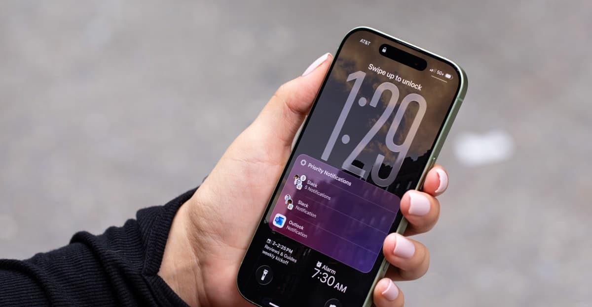iOS 26.2, Liquid Glass, AirDrop ve Apple Music güncellemeleriyle geldi
