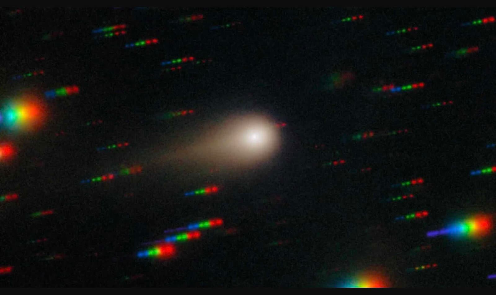 NASA Resmi Sorunlar 3i/Atlas'ta Görüntüler Yıldızlararası nesnenin 'büyüdüğünü' ortaya çıkarırken, çarpıcı yeni bir özellik