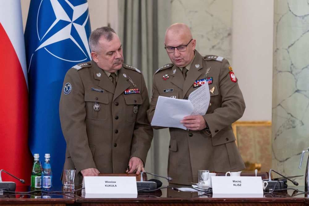 Polonya, Rus drone saldırısından sonra ordunun 'büyük modernizasyonunu' istiyor