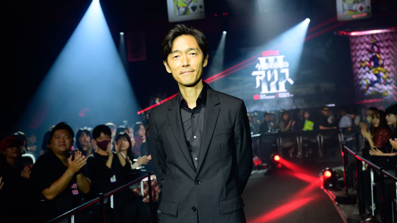 Shinsuke Sato, Netflix'in Alice in Borderland Dizisinin Küresel Başarısını Anlattı