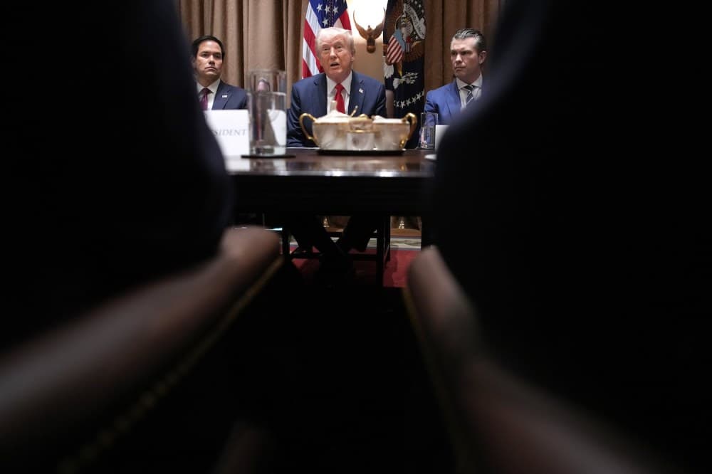 Trump yönetimi Venezuela'da rejim değişikliğine doğru ilerliyor