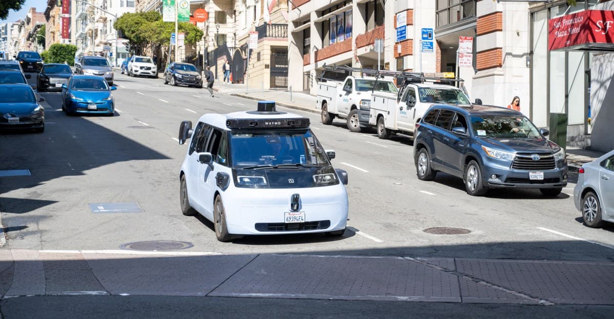 Waymo, iş gezginleri için yeni bir hizmet piyasaya sürüyor