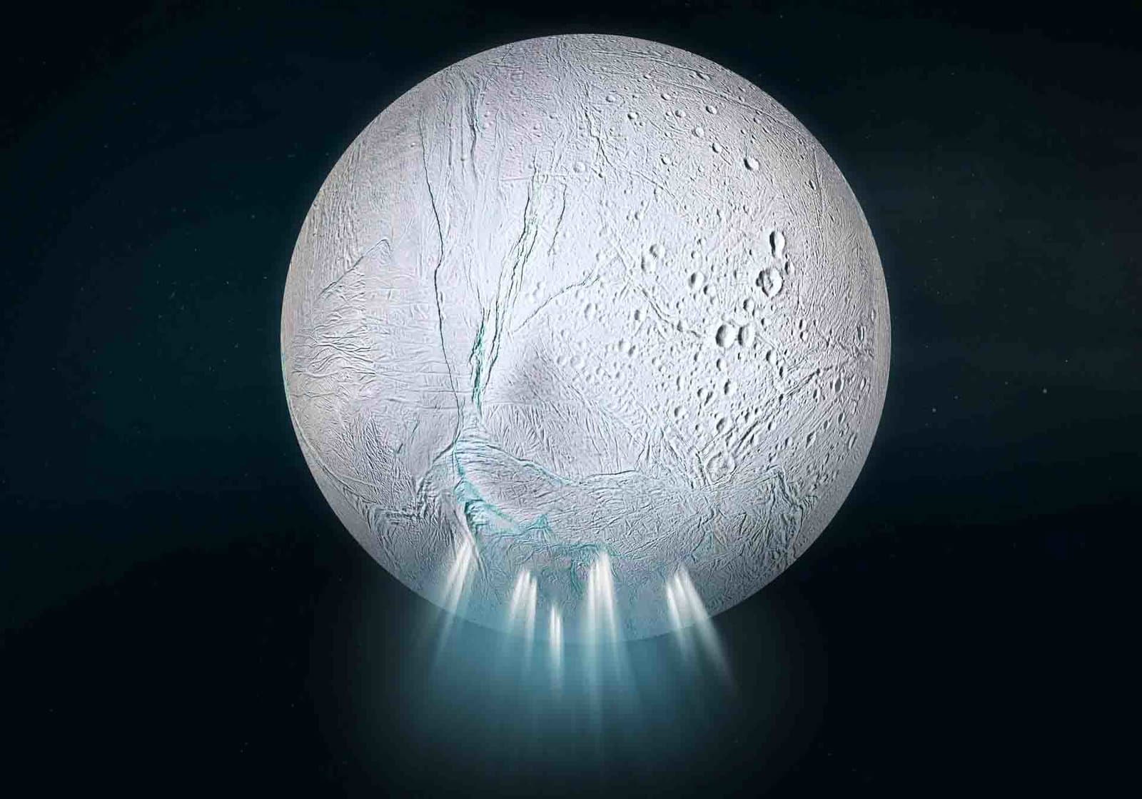 ESA'nın Cassini uzay aracı, Enceladus Buz Jetlerinde "ayın yaşanabilir olma olasılığını artıran" bir keşif yapıyor