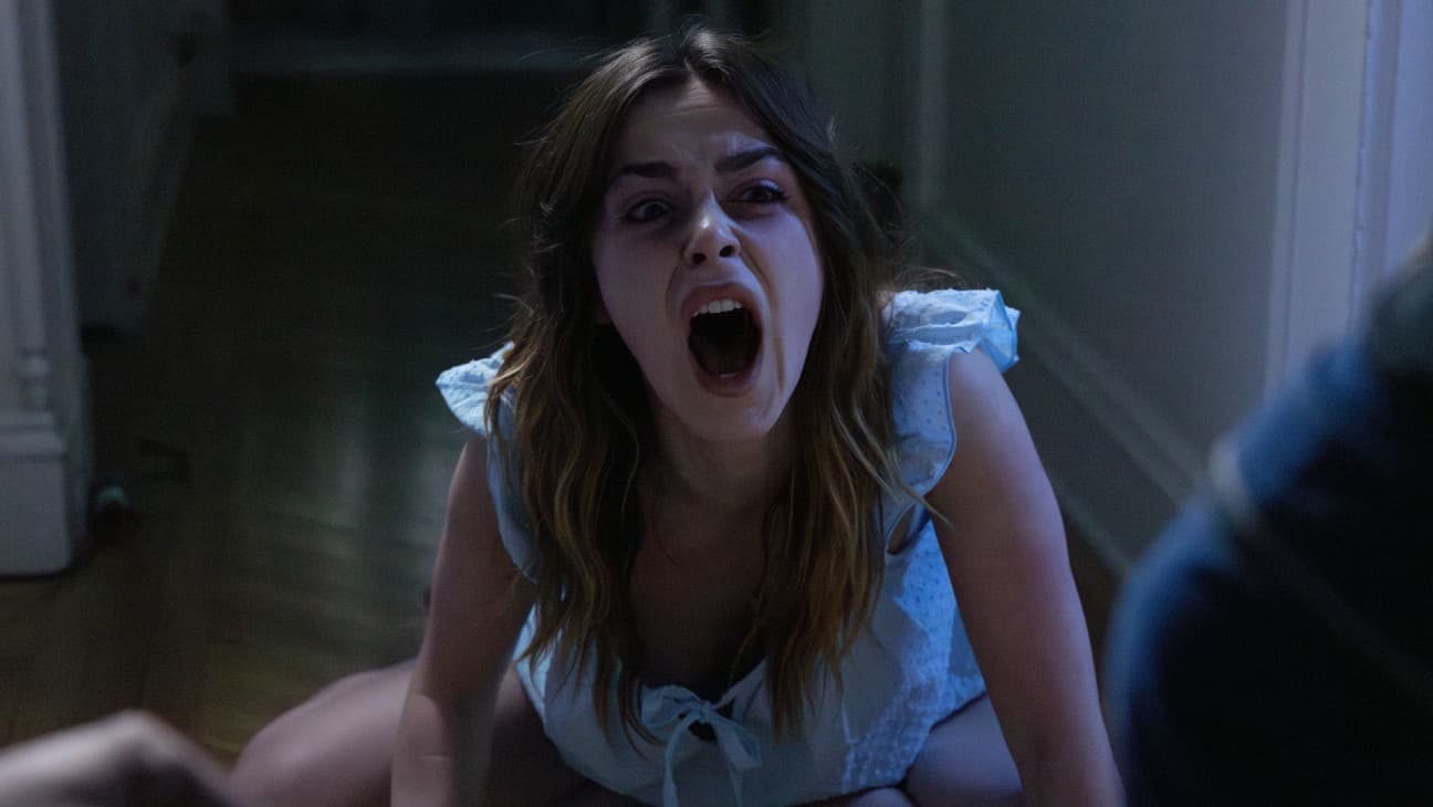 Kiernan Shipka'nın Hatch Filminden Sahte Korku Fragmanı Sinemalarda Oynayacak