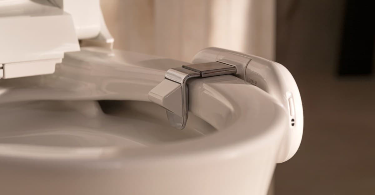 Kohler'in yeni Dekoda sağlık sensörü tuvaletinizin içine bakıyor