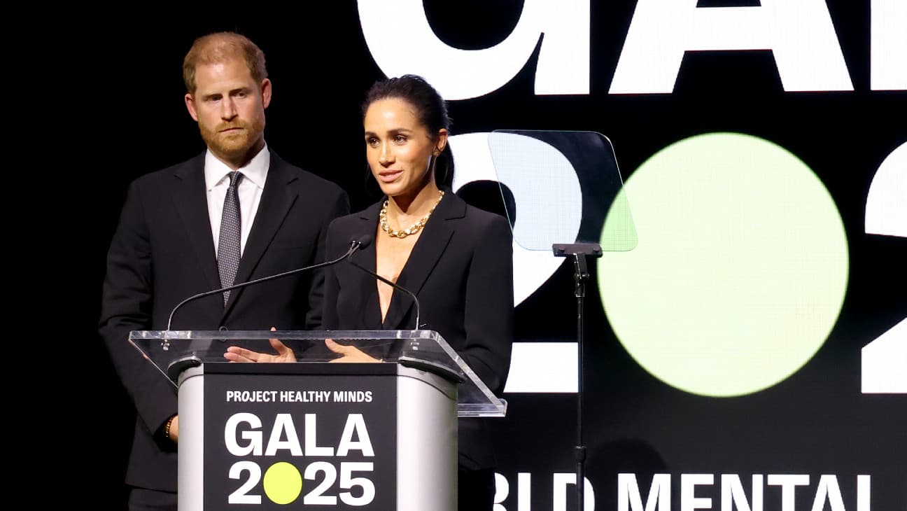 Prens Harry ve Meghan, Teknoloji Firmalarının Çocukları Etkileyen 'Ahlaksız Politikaları' Üzerine