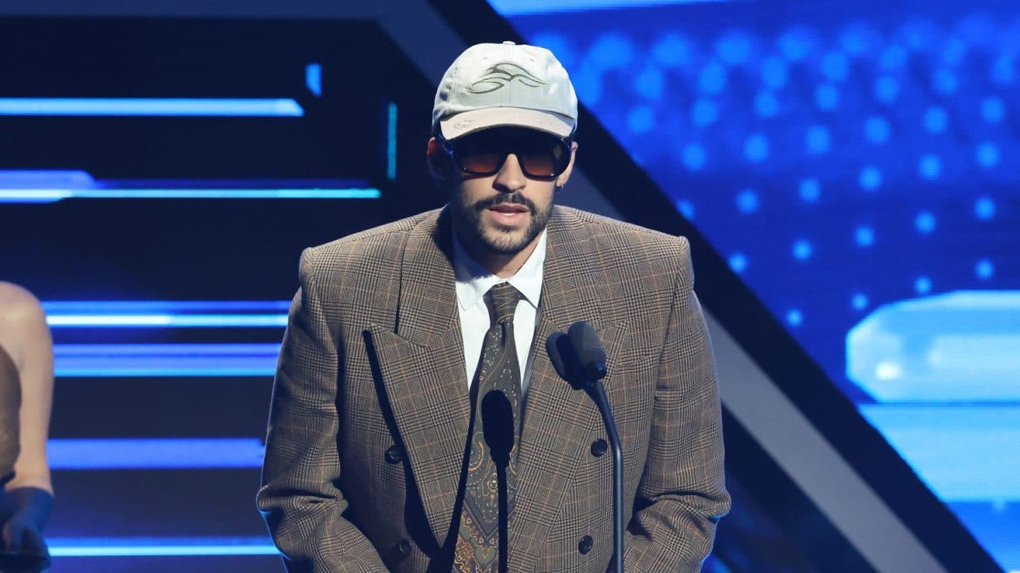 Rita Moreno, 2025 Latin Billboard Müzik Ödülleri'nde Bad Bunny'yi Onurlandırdı