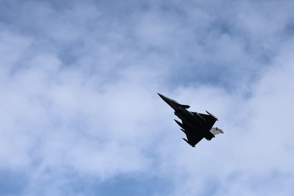 Rusya'nın Hava Sahası İhlalleri Putin'in Avrupa ile Savaşta Olduğunu Gösteriyor