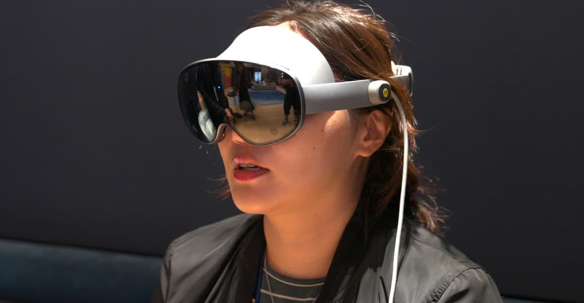 Samsung Galaxy XR uygulamalı: Daha ucuz bir Apple Vision Pro gibi ve bugün piyasaya çıkıyor