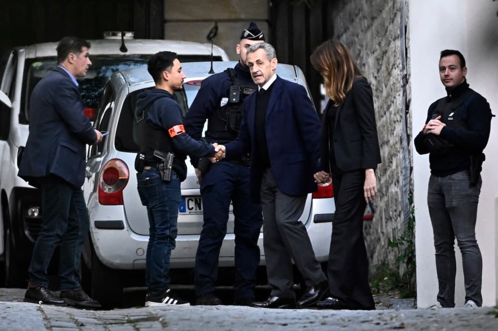 Siyasi Liderlerin Suçlardan Yargılanması Demokrasiler Açısından Sağlıklıdır