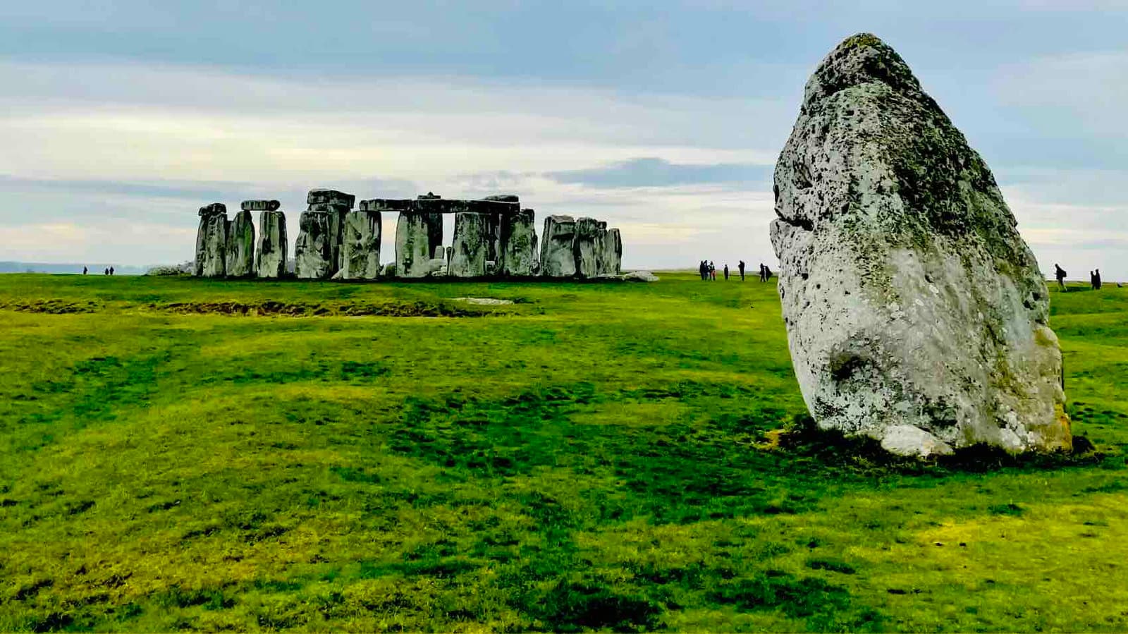 Stonehenge Yakınlarındaki Gizemli Antik Çukur Halkası, Neolitik Britanya'daki Yaşam Hakkında Yeni İpuçları Sağlıyor