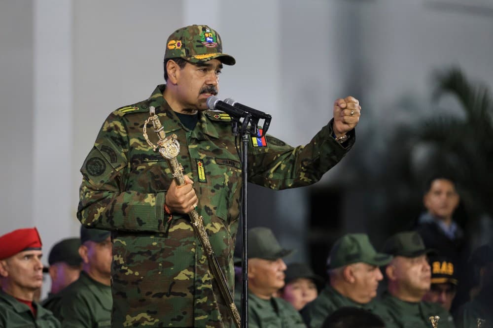 Trump, Yaptırım Altındaki Petrol Tankerlerine Abluka Yaparak Venezuelalı Maduro Üzerindeki Baskıyı Artırdı