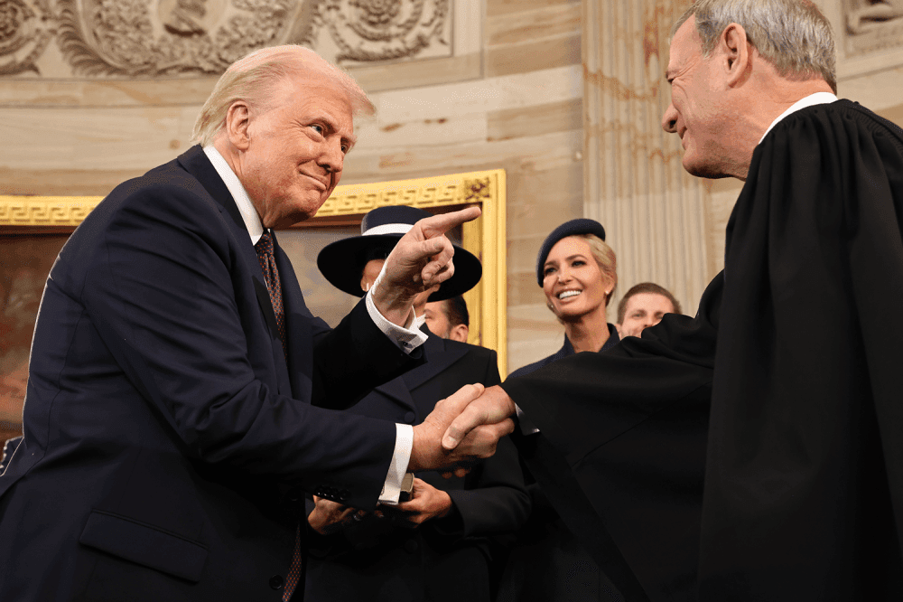 Trump, Yüksek Mahkemenin Aleyhinde Karar Vermesi Halinde Yeni Tarifeler Yapabilir