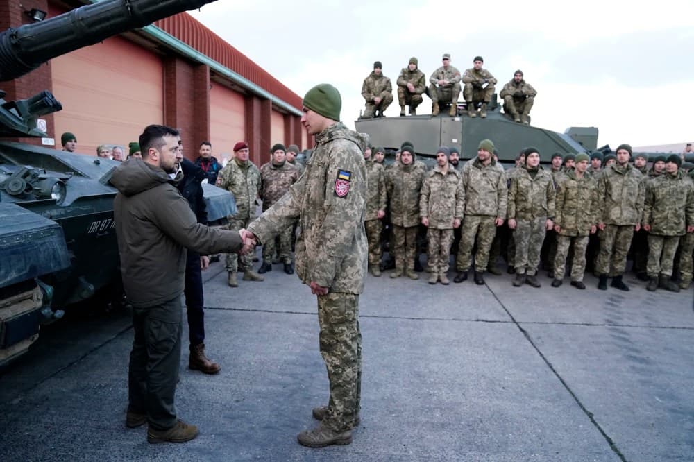 Ukrayna, Trump veya Avrupa'nın Güvenlik Garantilerine Değil, Yalnızca Kendi Ordusuna Güvenebilir