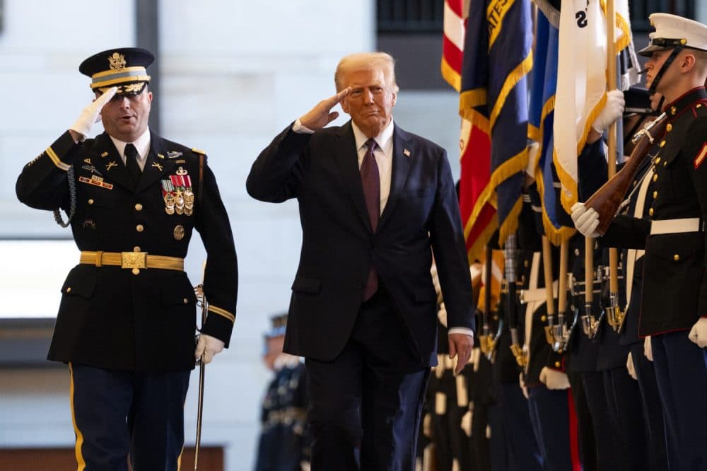 Çin, Trump'ın Askeri Güç ve Baskıyı Radikal Kullanımıyla Mücadele Ediyor