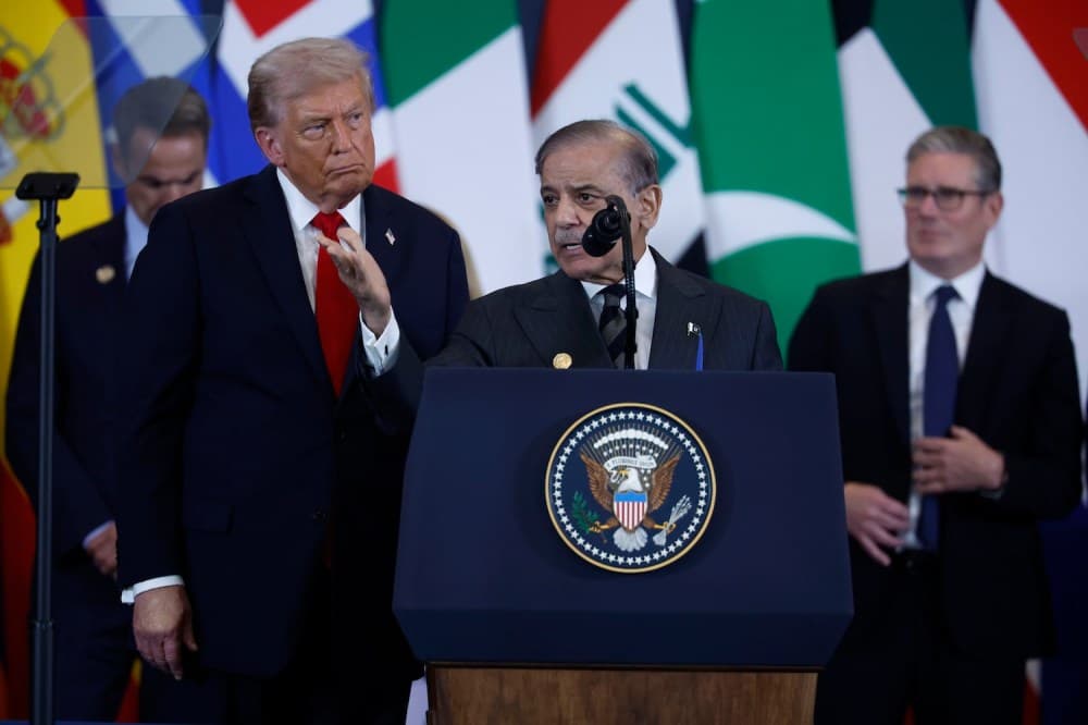 Pakistan Orta Doğu ve Kuzey Afrika'da Diplomasiyi ve Silah Satışlarını Artırıyor