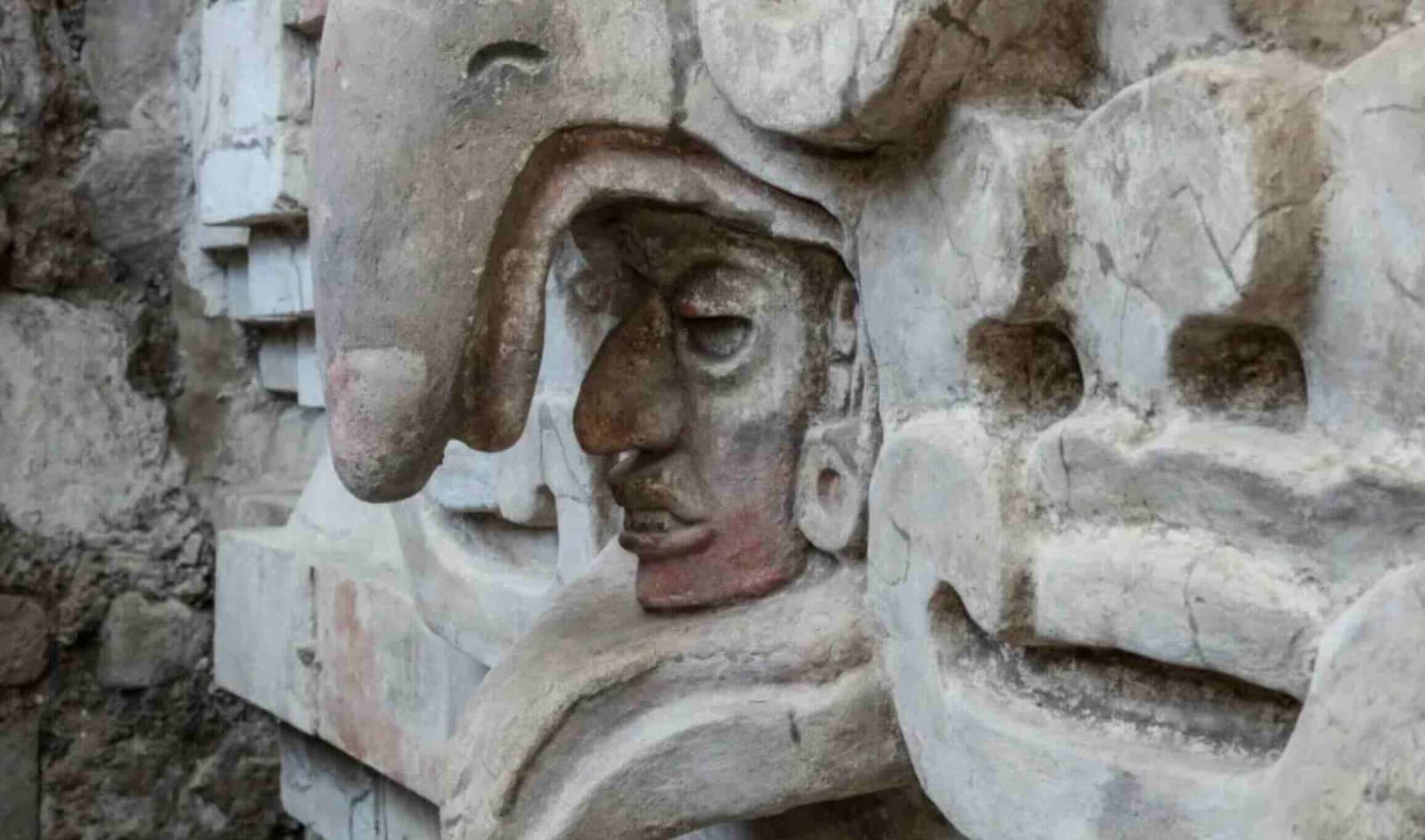 Zapotec Ölüm Baykuşu Heykeli, Tertemiz Bir Şekilde Korunmuş Mezardaki Eski Orta Amerika İnançlarını Ortaya Çıkarıyor