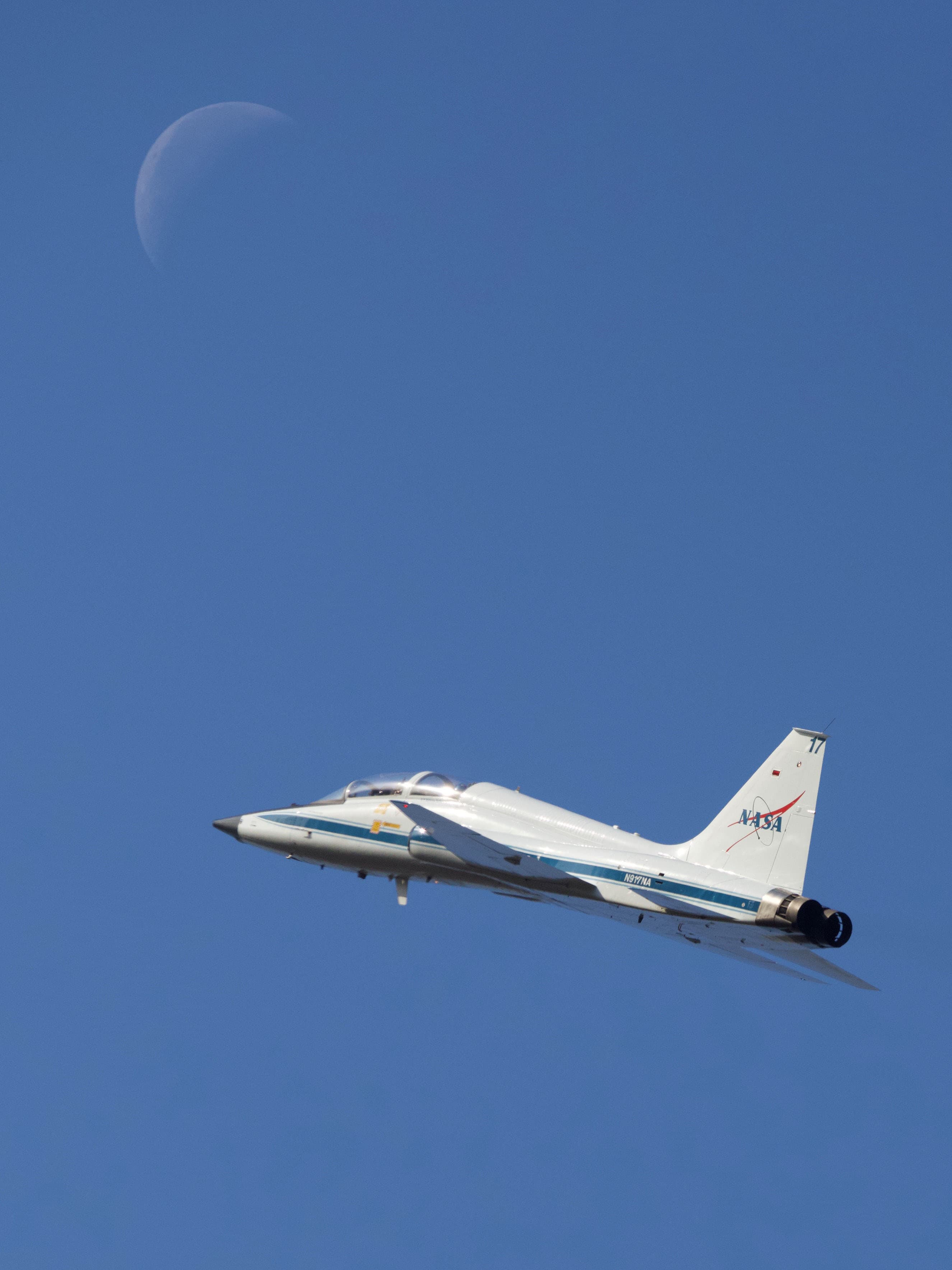 Artemis II Mürettebatı T-38'de Eğitim Alıyor