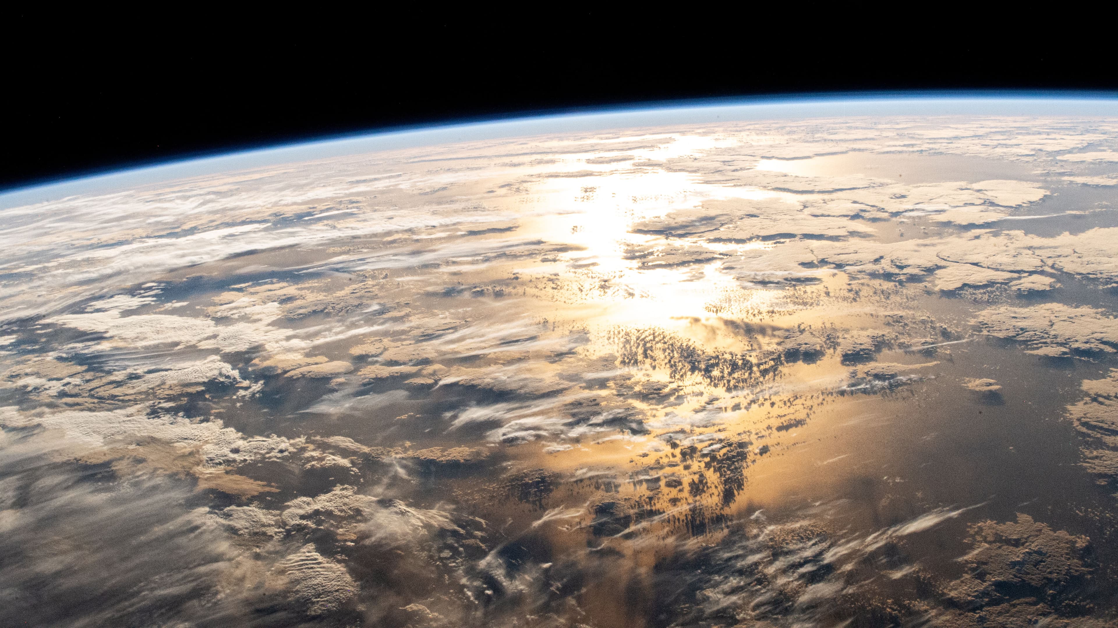 Atlantik Okyanusu'ndaki Güneş Parıltısı - NASA